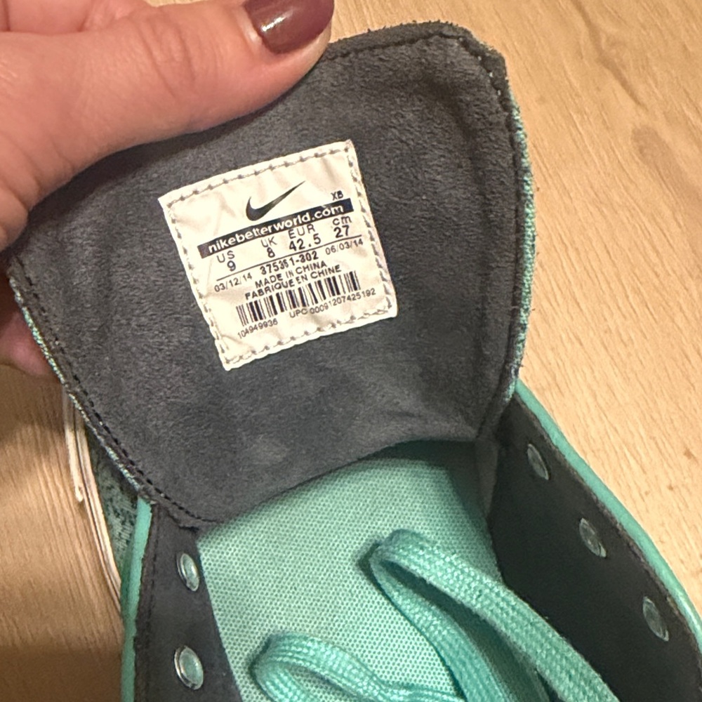 Nike SB Men's Stefan Janoski Mint Speckled Sneakers - Picture 4 of 7
